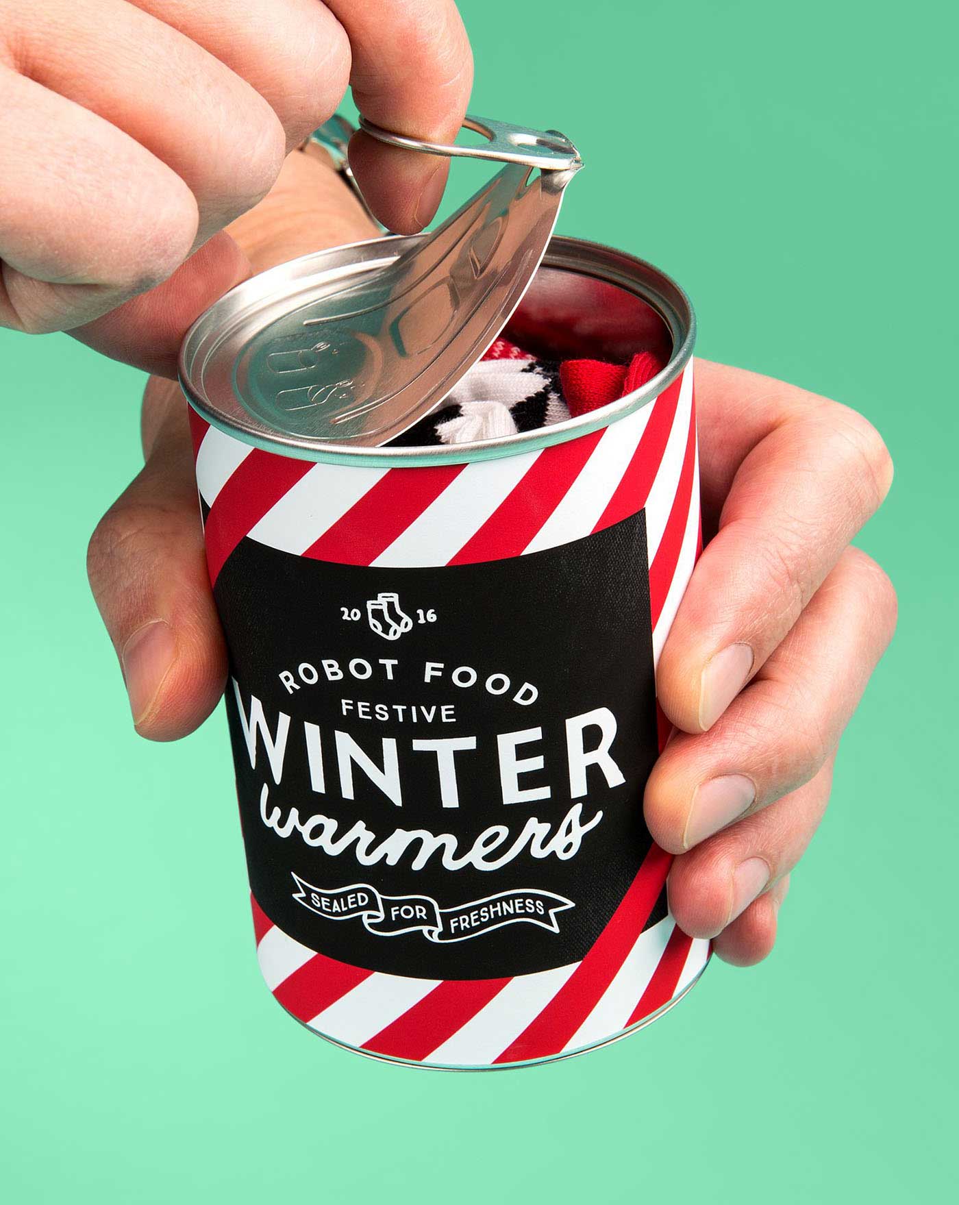 易拉罐創(chuàng)意包裝設計中的創(chuàng)意設計是產品的代言人