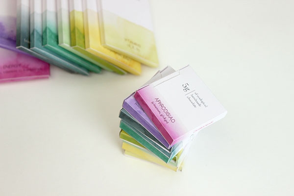 彩色之光, 生態(tài)手工巧克力食品包裝設(shè)計工程。