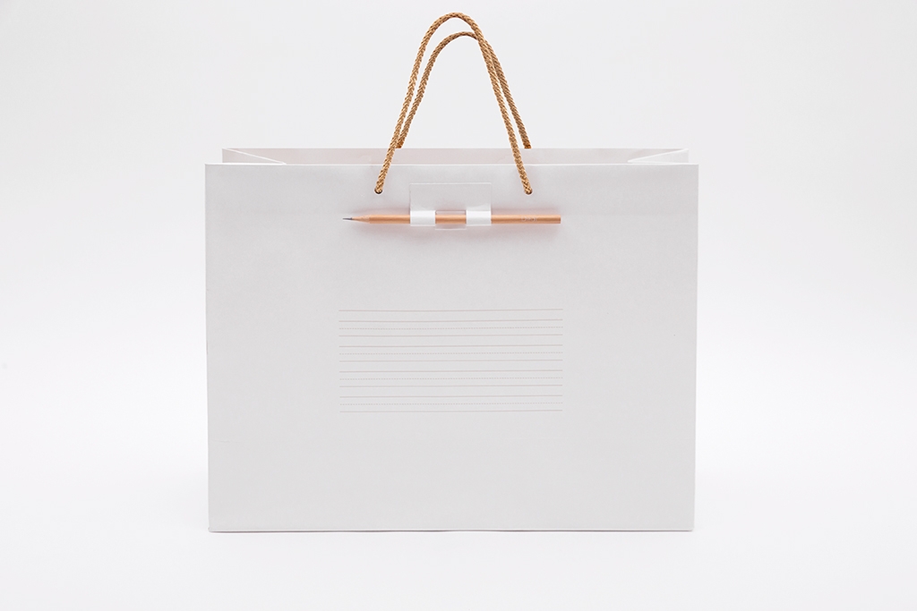 親愛(ài)的兒童服裝品牌包裝設(shè)計(jì)